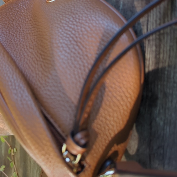 NWoT 🔥 MICHAEL KORS 🔥 SLATER 🤎 PEBBLED LEATHER Convertible Sling Bag 🤎$213 R - Picture 6 of 15